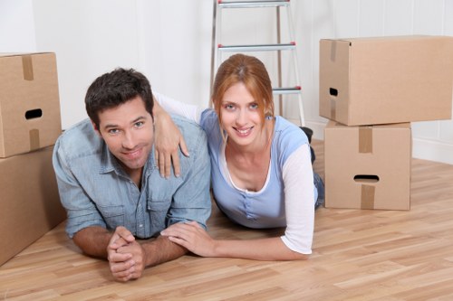 Moving assistance for flats and homes in To