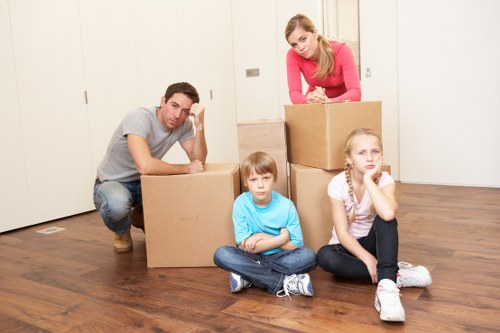 Final secure checkout step for Movers To payments
